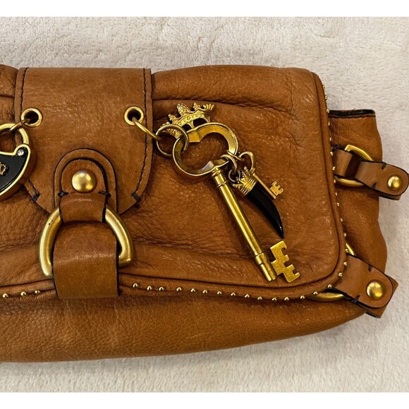 Vintage Y2K Tan Juicy Couture Leather Charms Mini Skeleton Key Purse Bag Clutch